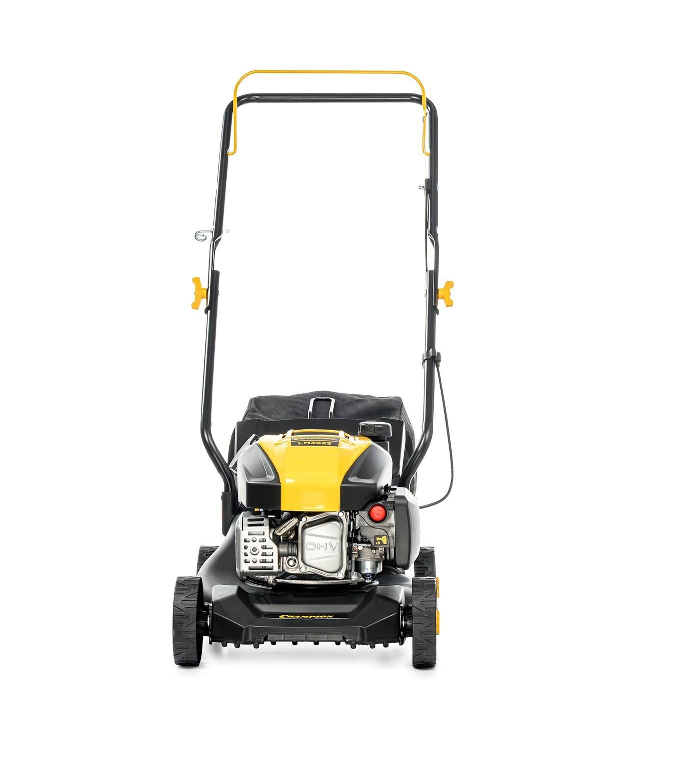 Бензиновая газонокосилка CHAMPION LM3923