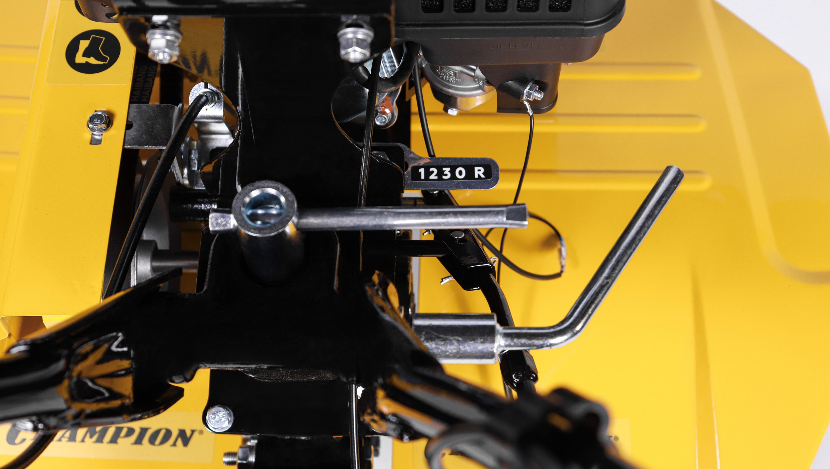 Бензиновый культиватор CHAMPION BC8738