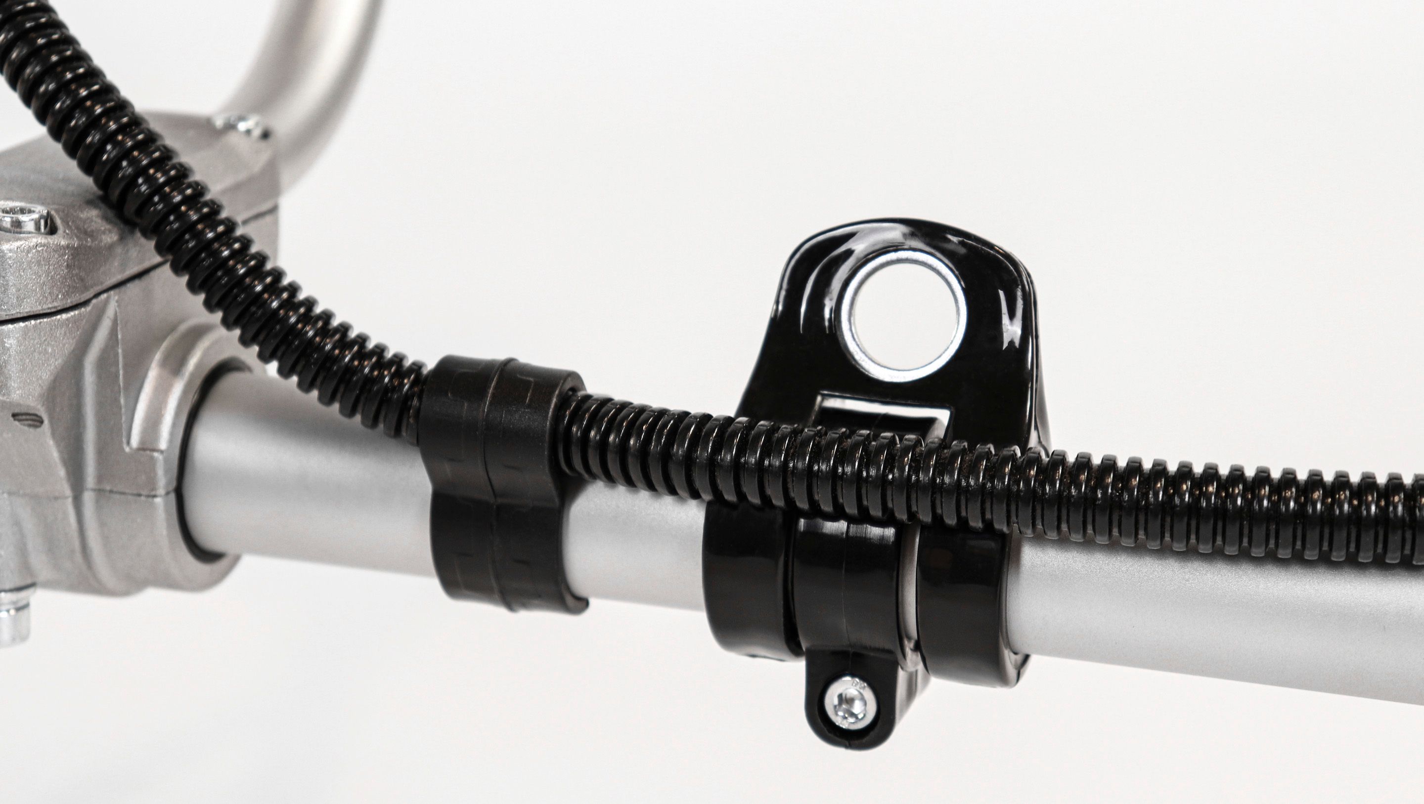 Бензиновый триммер CHAMPION T463S-2