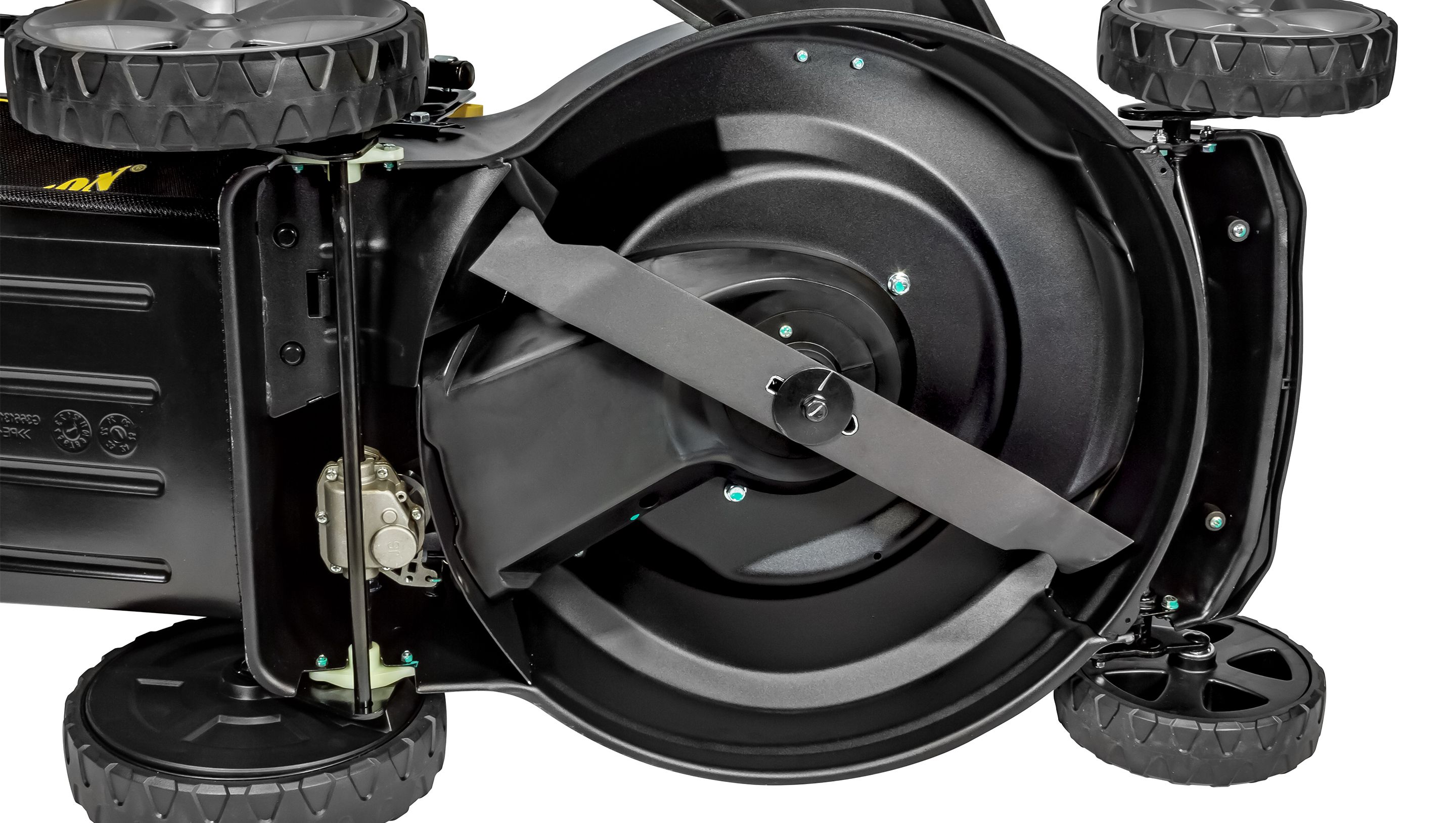 Бензиновая газонокосилка CHAMPION LM5344