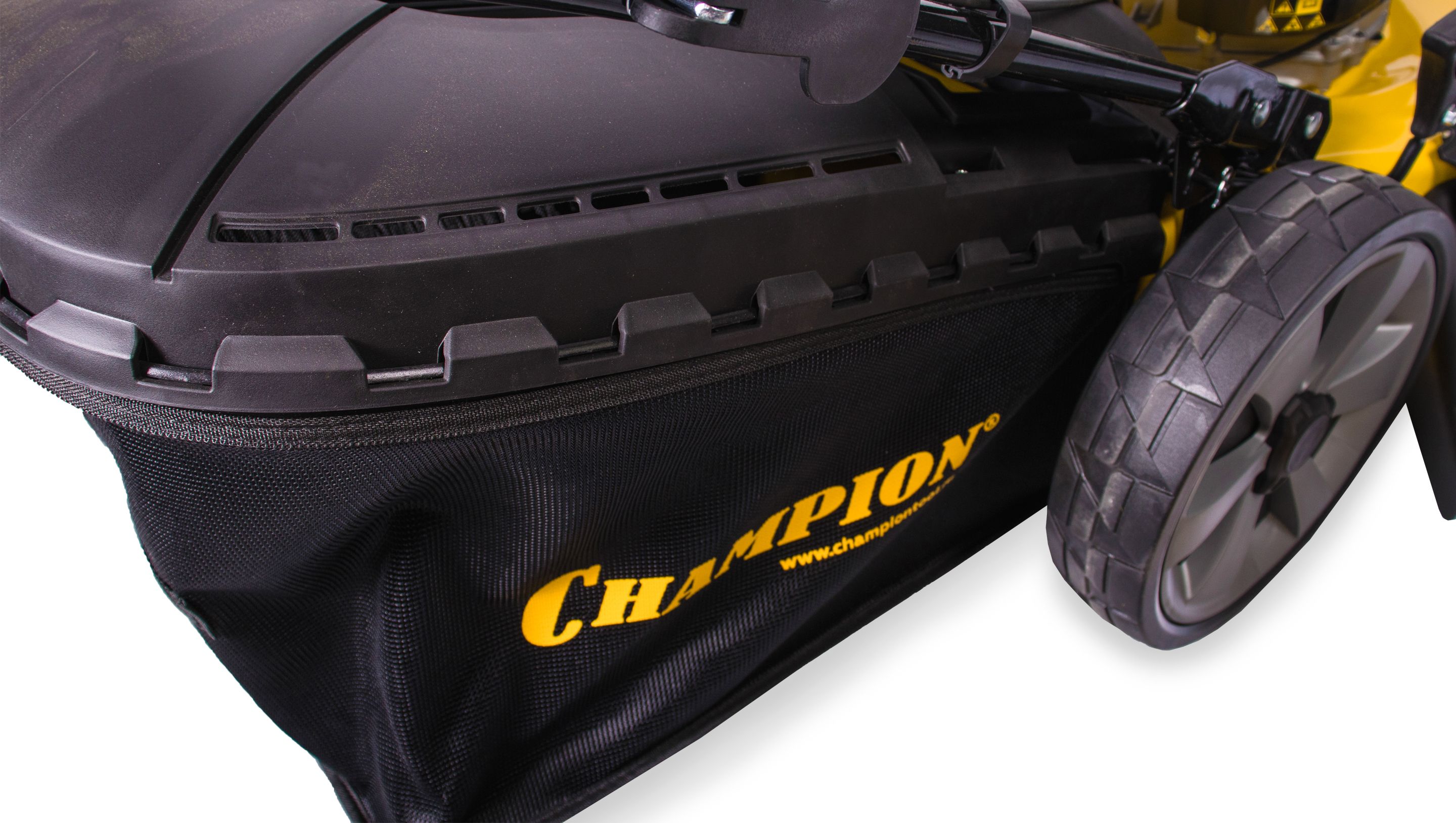 Бензиновая газонокосилка CHAMPION LM5347EBS