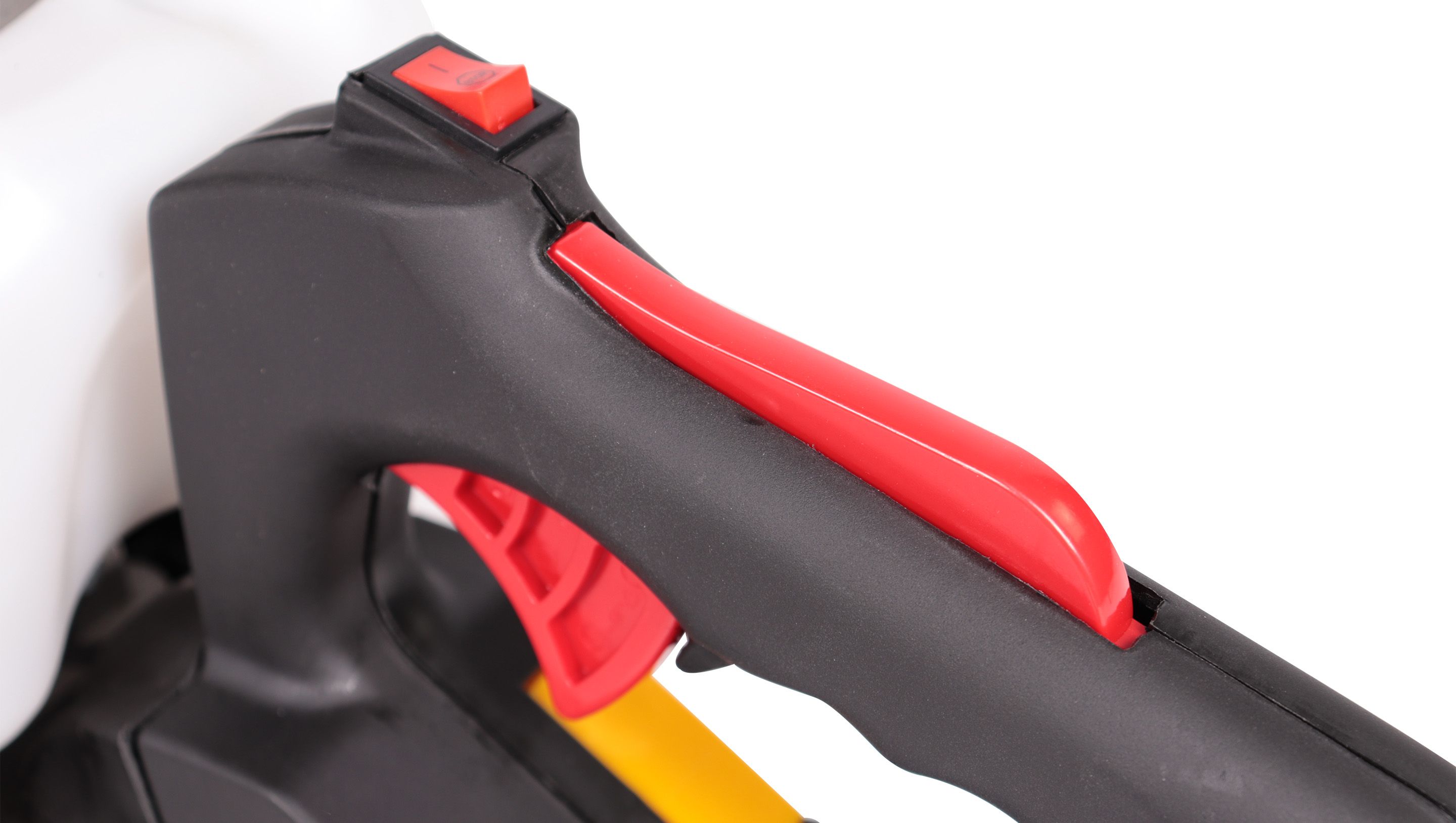 Садовые ножницы CHAMPION HT626R