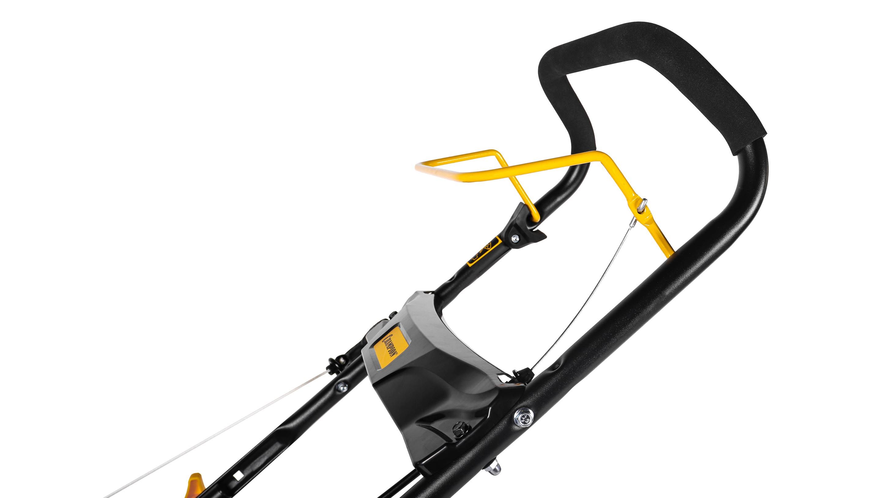 Бензиновая газонокосилка CHAMPION LM4215