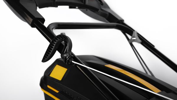 Бензиновая газонокосилка ЧЕМПИОН LMZ5130/1