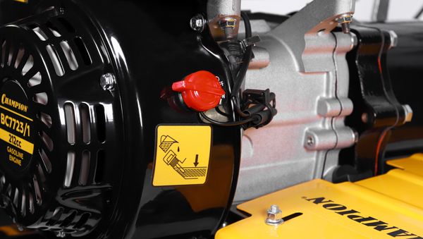 Бензиновый культиватор ЧЕМПИОН BC7723/1