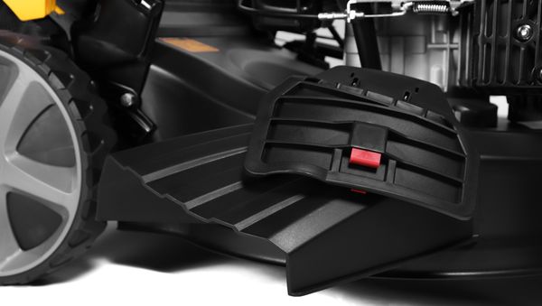 Бензиновая газонокосилка ЧЕМПИОН LMZ5130/2