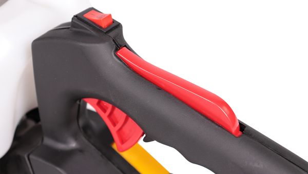 Садовые ножницы ЧЕМПИОН HT626R